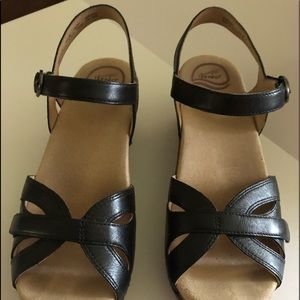Dansko Season black leather size 40